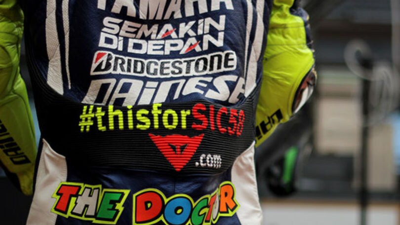 Rossi e Dainese: tuta all'asta per il SIC