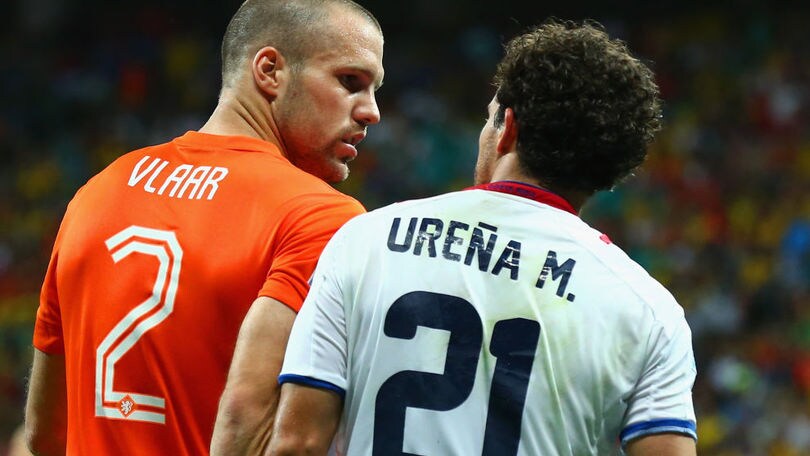 Calciomercato Roma, è Vlaar l'alternativa a Benatia