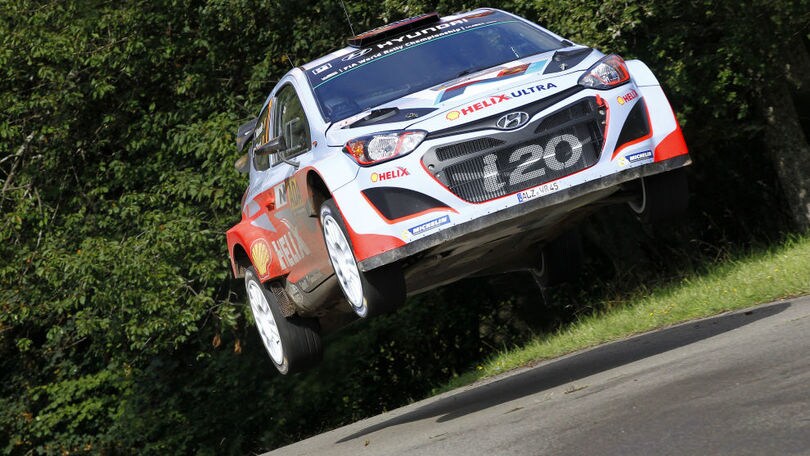 Rally, Ogier vince in Spagna: è campione