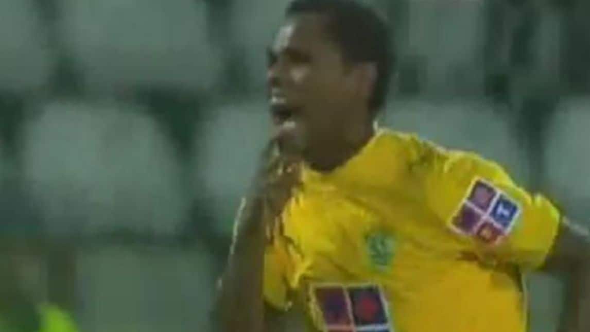 Ronny, punizione imbattibile. Nel 2006 calci a 221 km/h