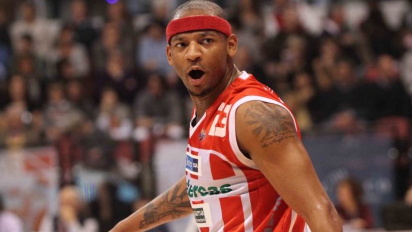 Basket A2 Gold, Verona a Torino In attesa di Hall