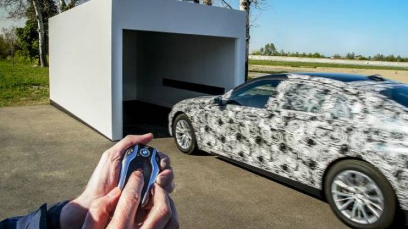 BMW Serie 7, il futuro del lusso