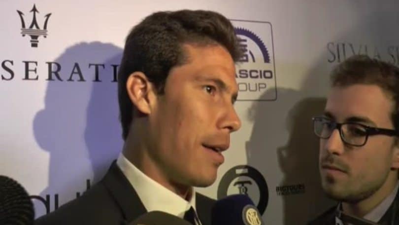 Hernanes: "Il rigore? Non capisco come abbia fatto a non fischiare"