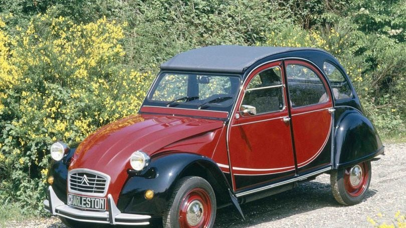 Citroen 2CV: il mito da… spiaggia (foto)