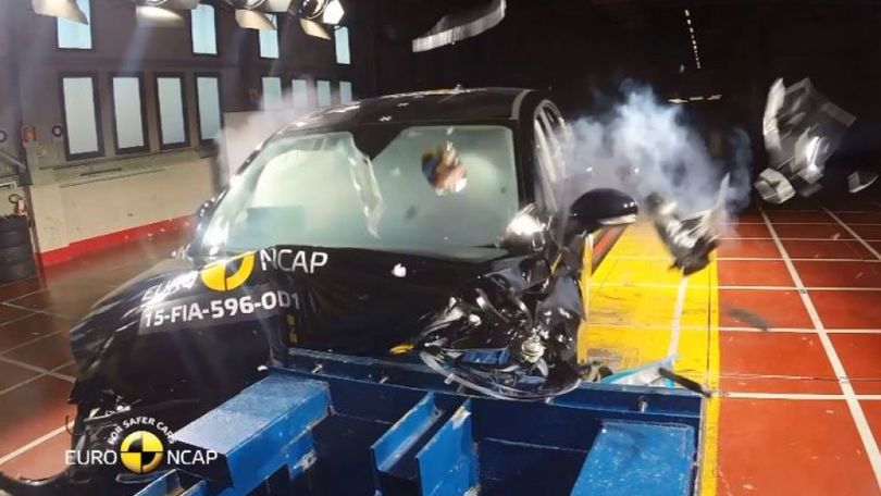 Crash test, bene Espace, Vitara, 500X e Mazda2