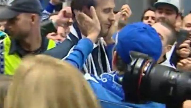 Champions League, i tifosi consolano il Porto: accoglienza trionfale