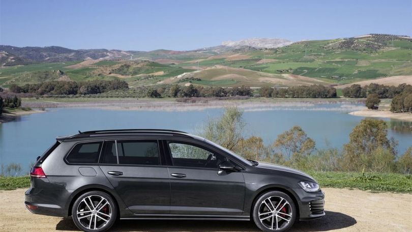 Golf GTD Variant, foto e prezzi
