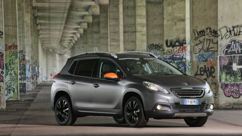 Peugeot 2008 Black Matt, foto e prezzi