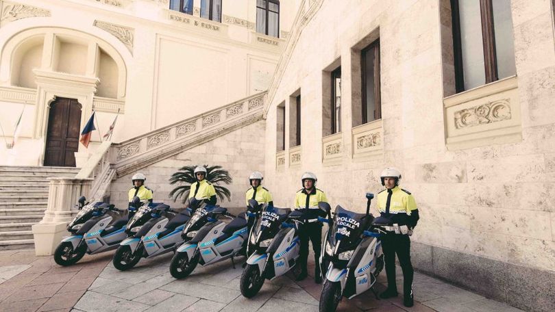 BMW elettrici alla Polizia: debutto in Sardegna (foto)