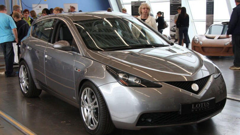 Lotus, un SUV entro il 2019
