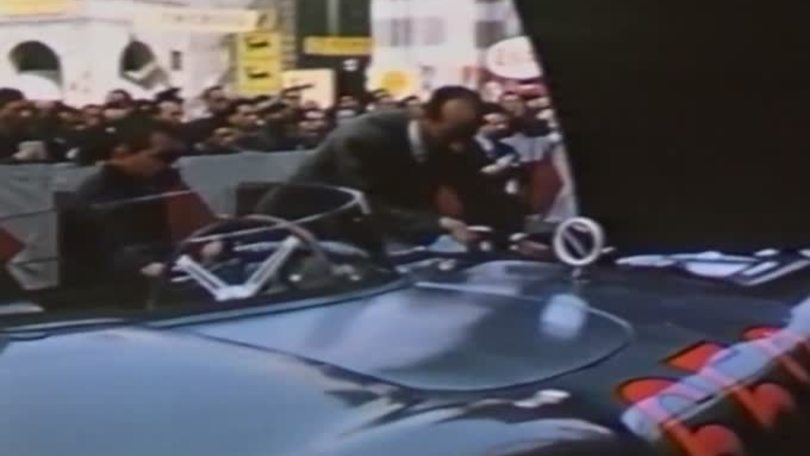 Mercedes, 60 anni fa il record di Moss alla 1000 Miglia