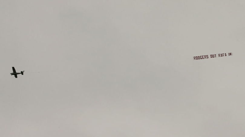 FOTO Liverpool, messaggio nel cielo: «Sì a Benitez»