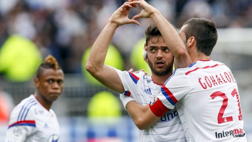Ligue 1, il Lione tiene il passo: Evian ko, agganciato il Psg in testa