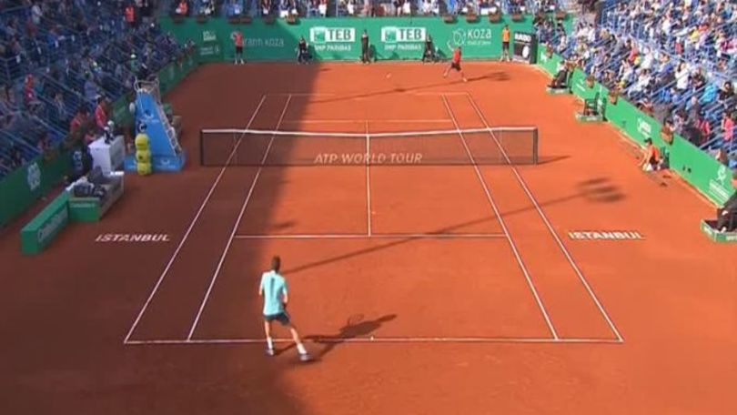 Federer, a Istanbul arriva l'85° sigillo
