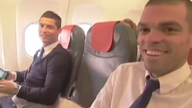 Il Real Madrid in volo verso Torino