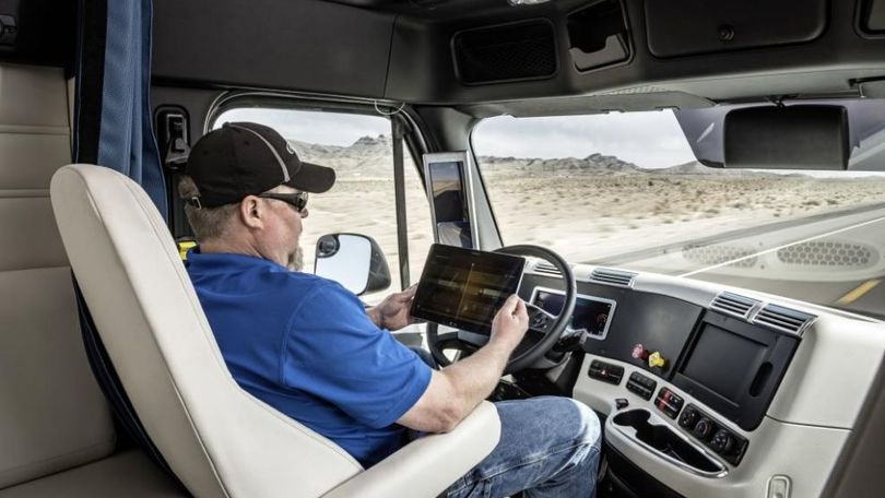 Mercedes, il truck a guida autonoma debutta negli USA