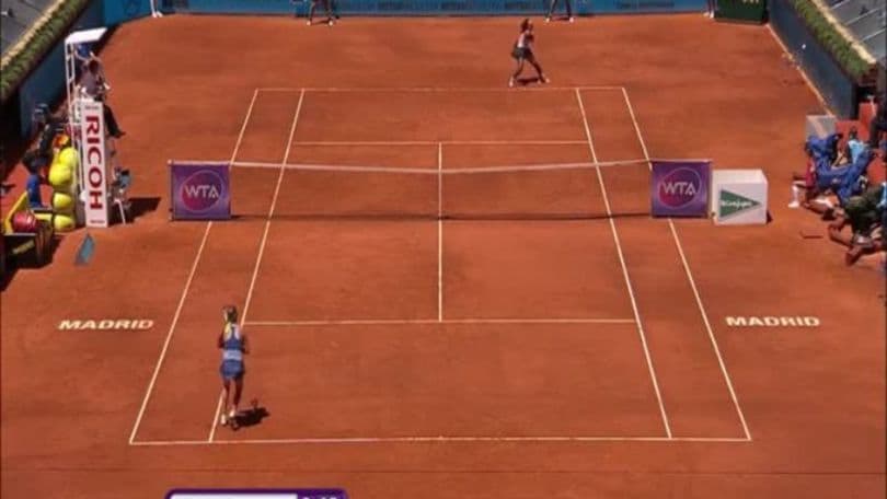 Madrid: Serena Williams rischia poi batte la Azarenka