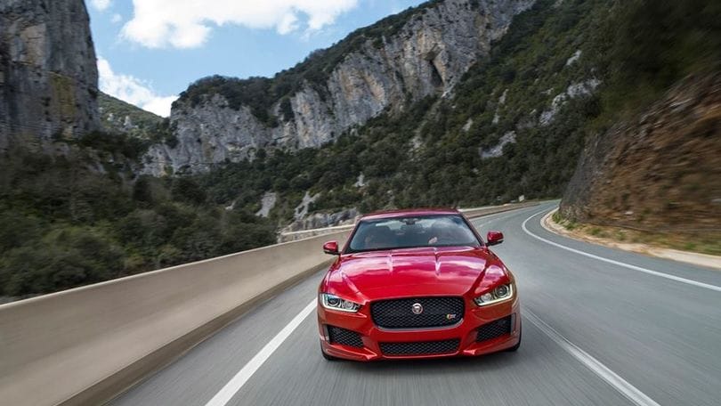 Jaguar XE, in pista fa paura! La prova