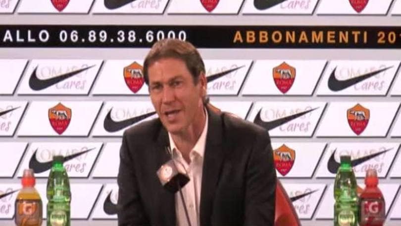 Garcia scherza: "Noiosa questa conferenza eh?"