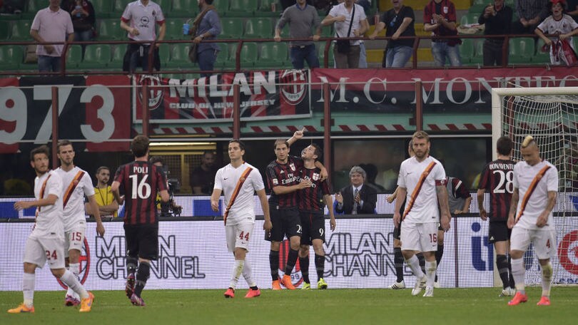 Roma brutta e sbagliata, Destro l'affonda