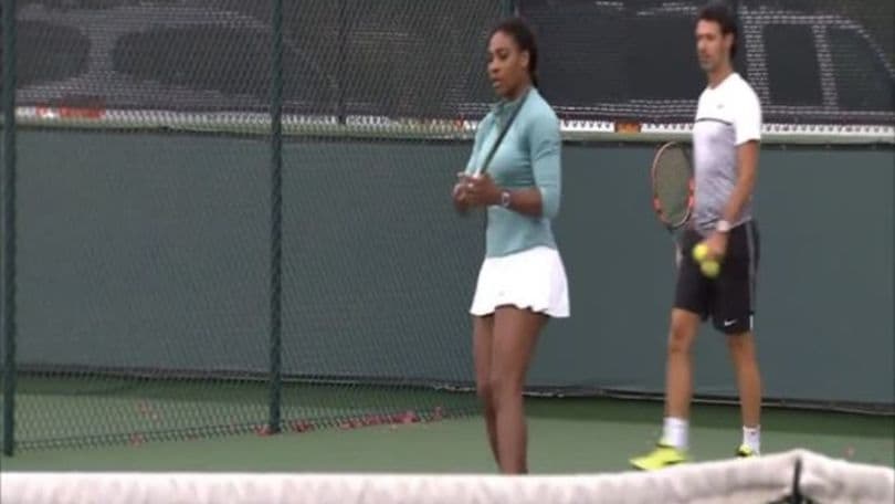 Infortunio al gomito, Serena alza bandiera bianca