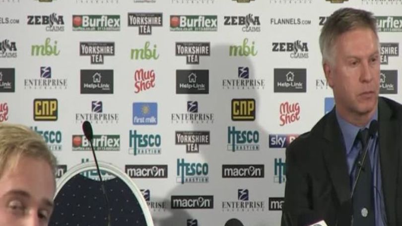Cellino show in conferenza a Leeds