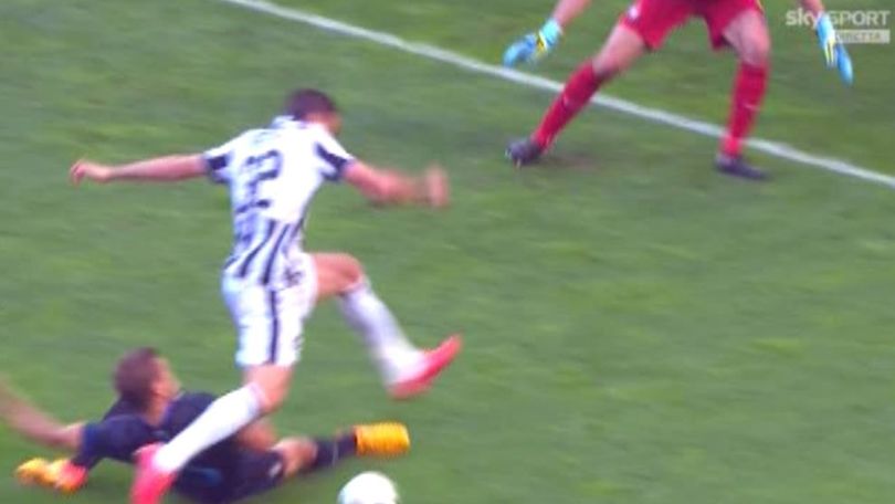 Inter-Juve: Vidic era da cartellino rosso