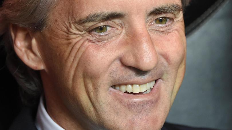 Inter, c'è Campagnaro. Seduta coi compagni