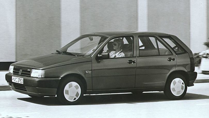 Auto, in Italia l'età media è di 10 anni