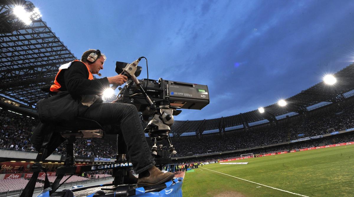 Antitrust: «Nessuna autorizzazione ad accordo Sky-Mediaset»