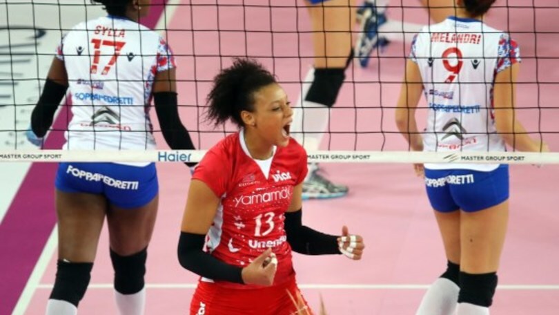 Volley: A1 Femminile, Diouf sceglie Modena