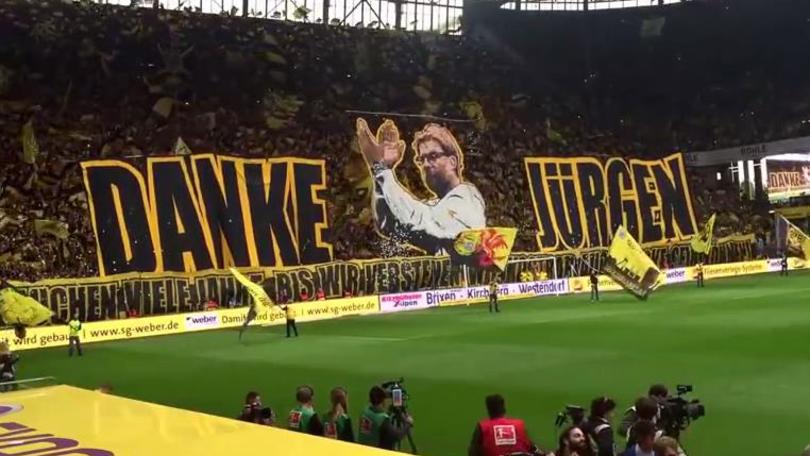 Borussia, che show il tributo allo stadio per Jurgen Klopp