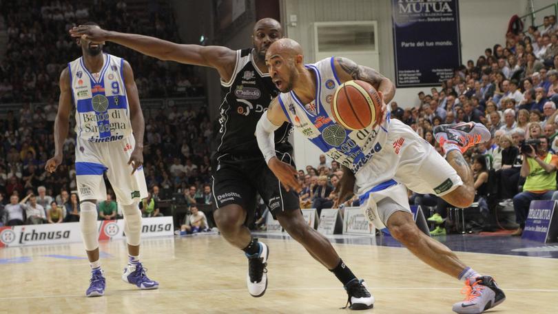 Logan porta Sassari in semifinale