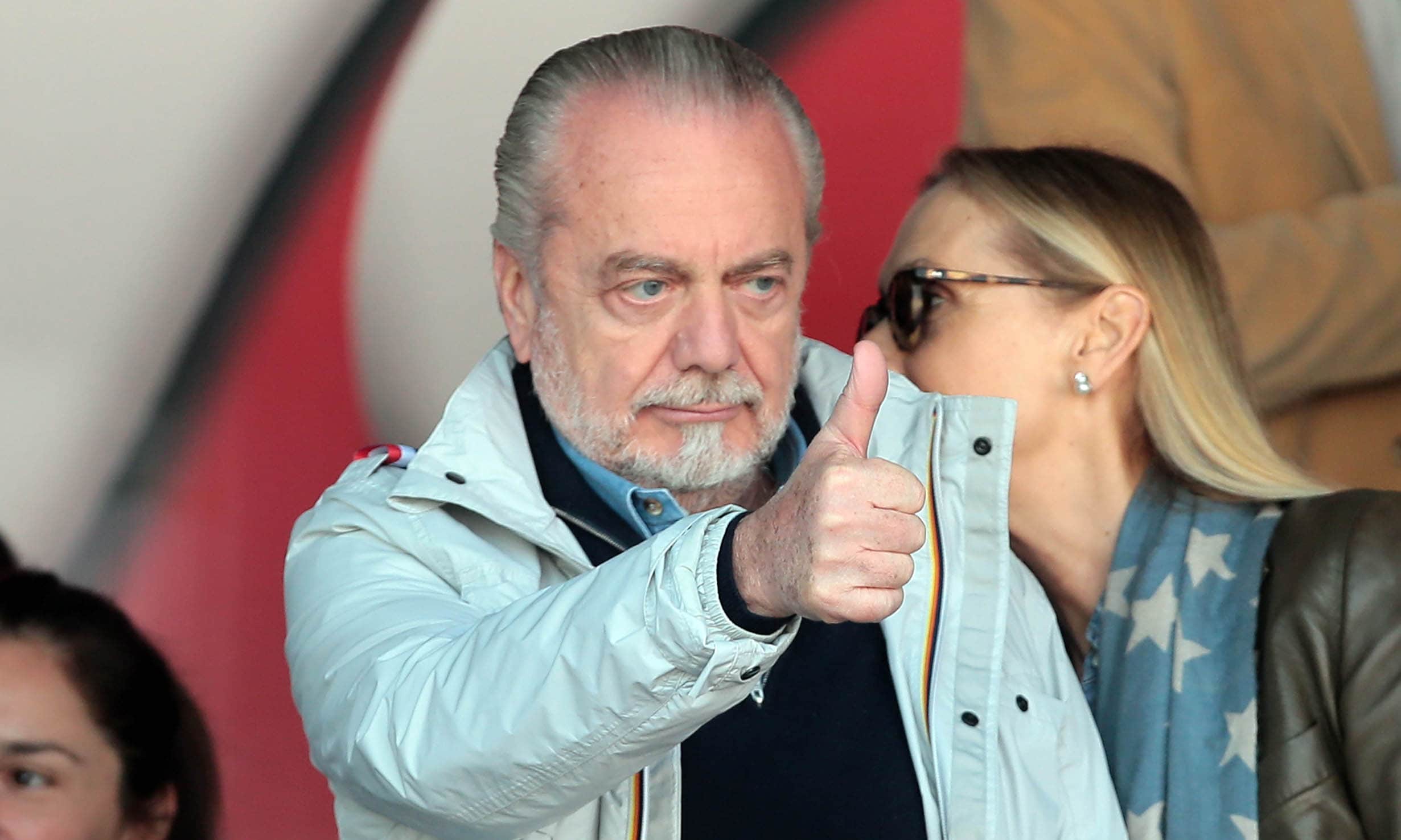 Il Napoli: «Vietato parlare del futuro di Benitez»
