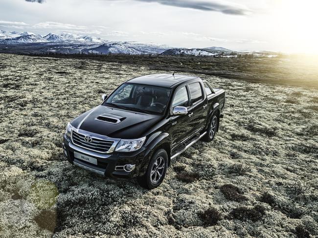 Toyota Hilux Invicible X, il top del pick up