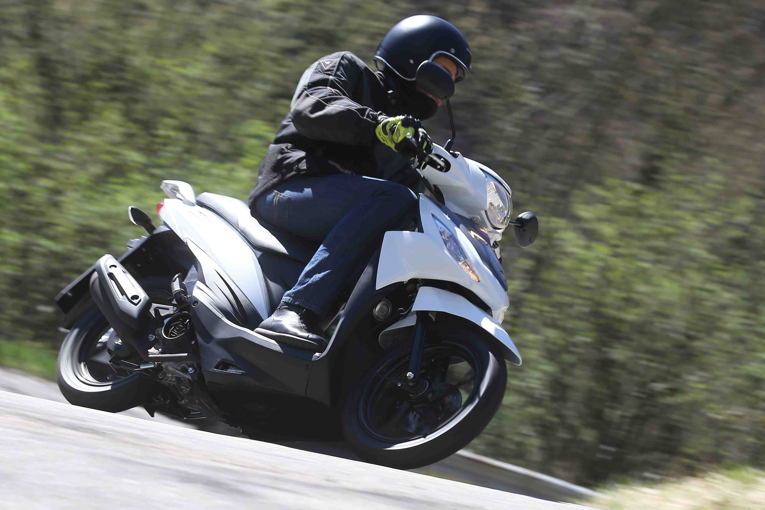 Suzuki Address: 51 km con un litro