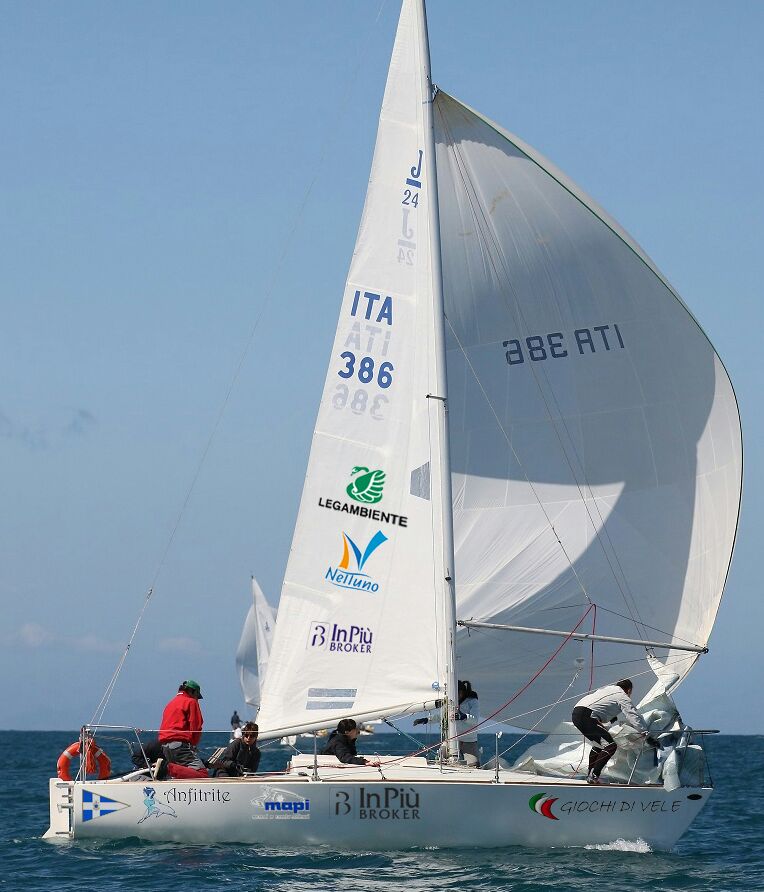 Vela, il Giro d'Italia a basso impatto ambientale