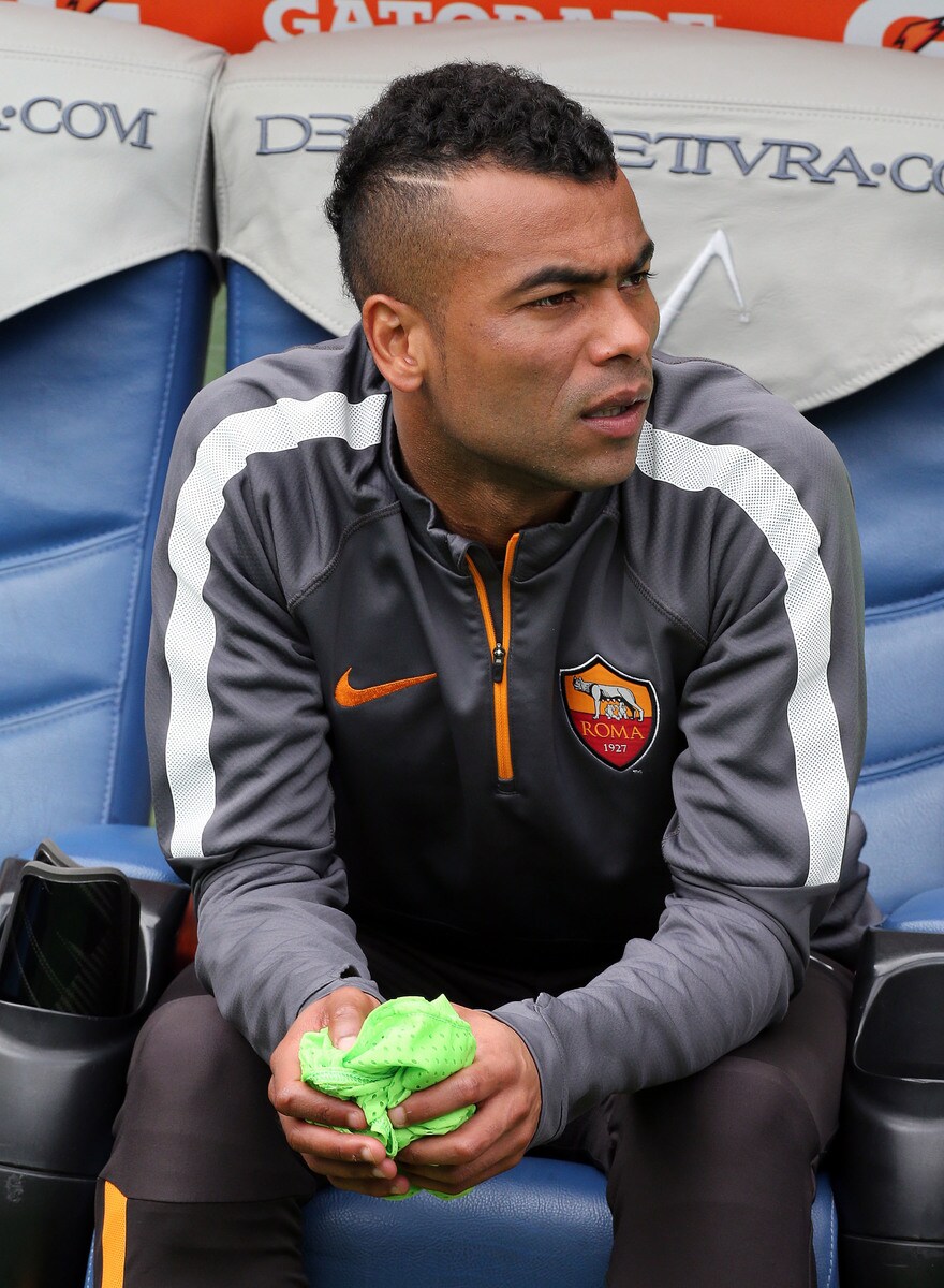 Roma, Cole si è già arreso. Maicon invece no