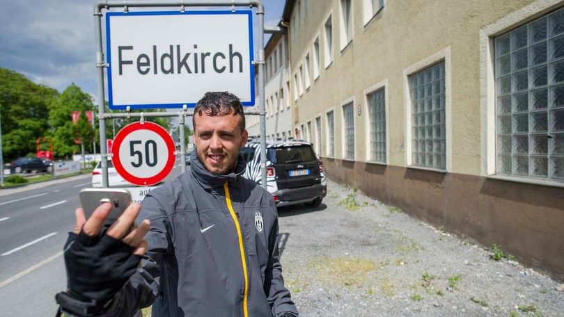 Sfida da vero tifoso: a piedi a Berlino per la Juve