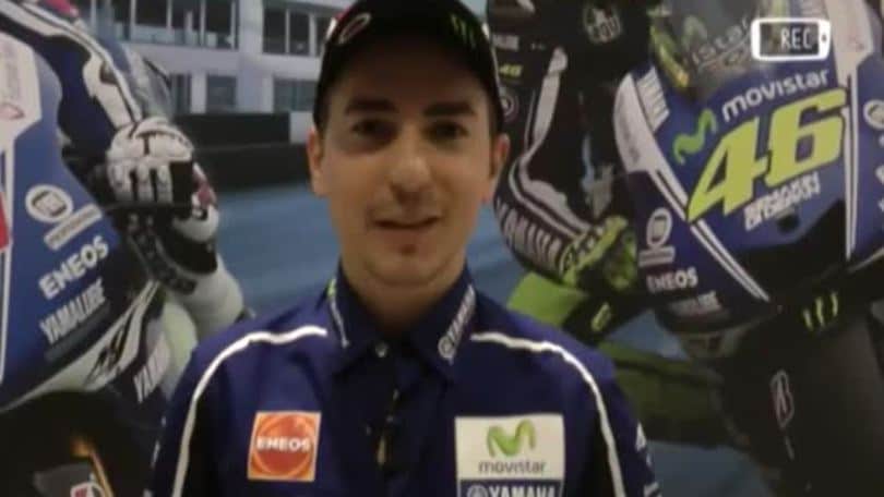 Moto Gp: Lorenzo vince e avvicina Rossi