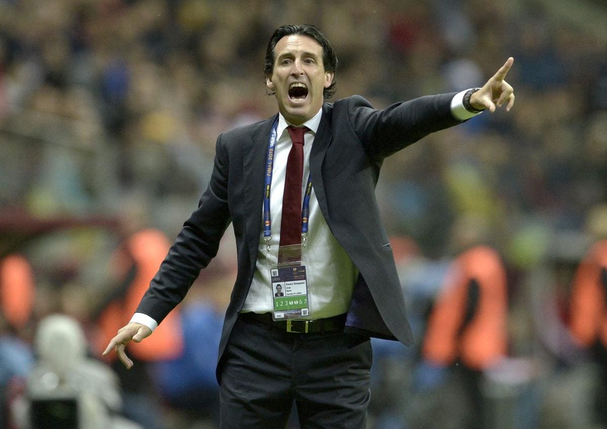 Napoli, blitz di De Laurentiis per Emery