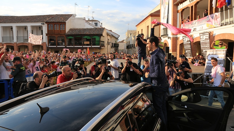 Contador festeggia il Giro a casa sua