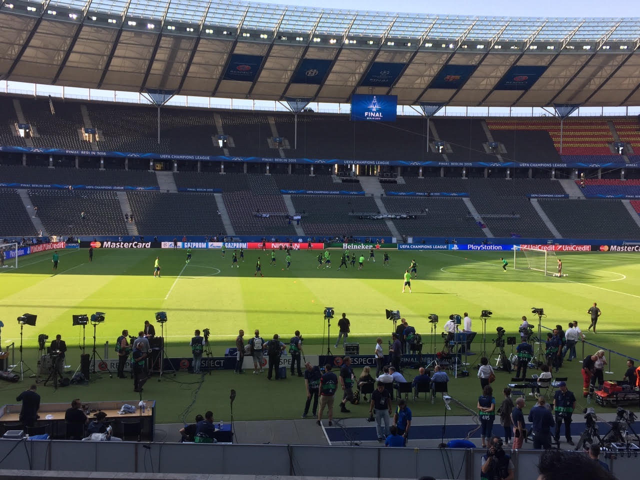 Vigilia Champions: nello stadio della storia con Nissan (foto)