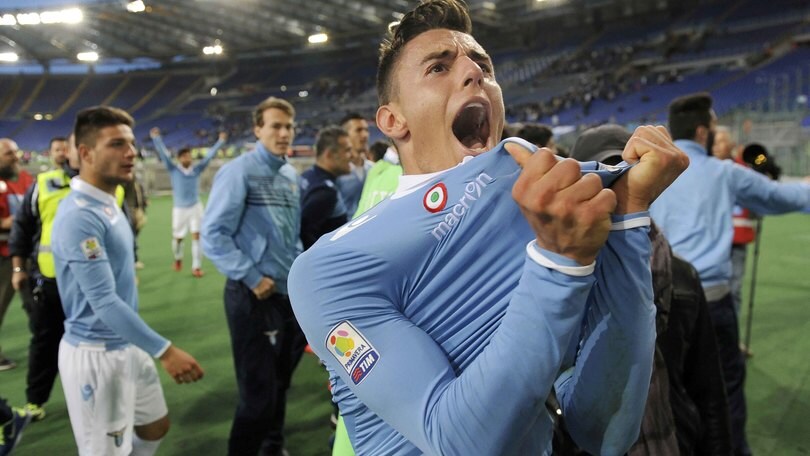 Oikonomidis, ufficiale il rinnovo. Pioli lo promuove: resterà alla Lazio