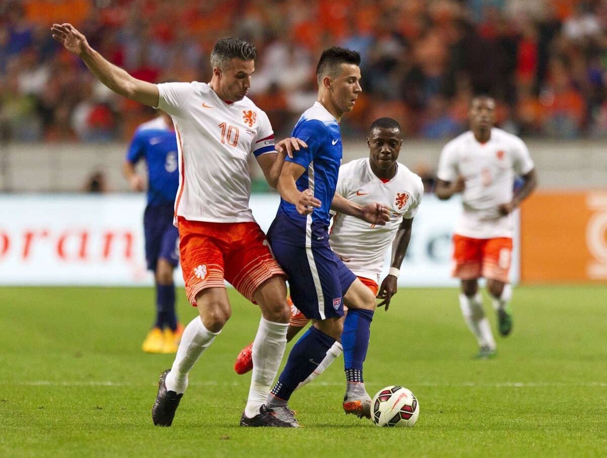 Manchester United, Van Persie allontana l'addio