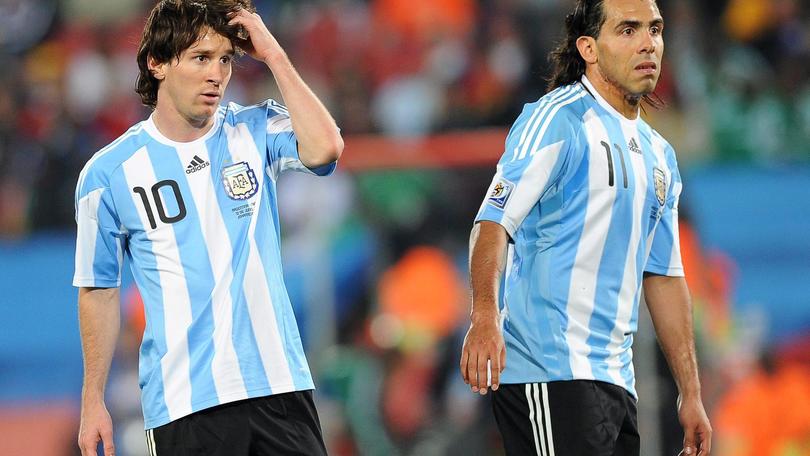 Champions: Juve da impresa, Messi batte Tevez in quota