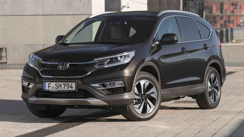 Nuova Honda CR-V, al volante della grande "viaggiatrice"