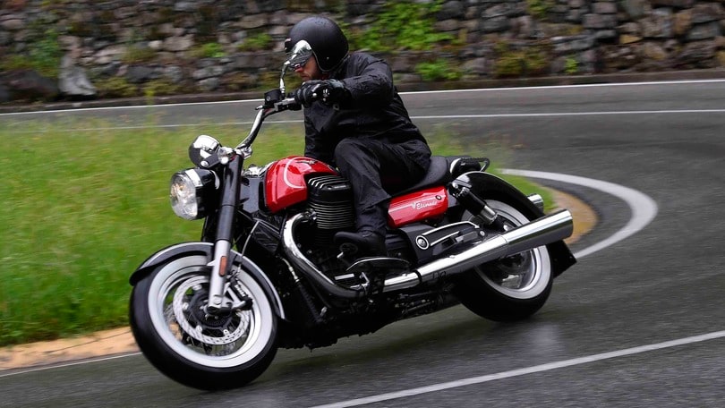 Moto Guzzi Eldorado: le foto dinamiche