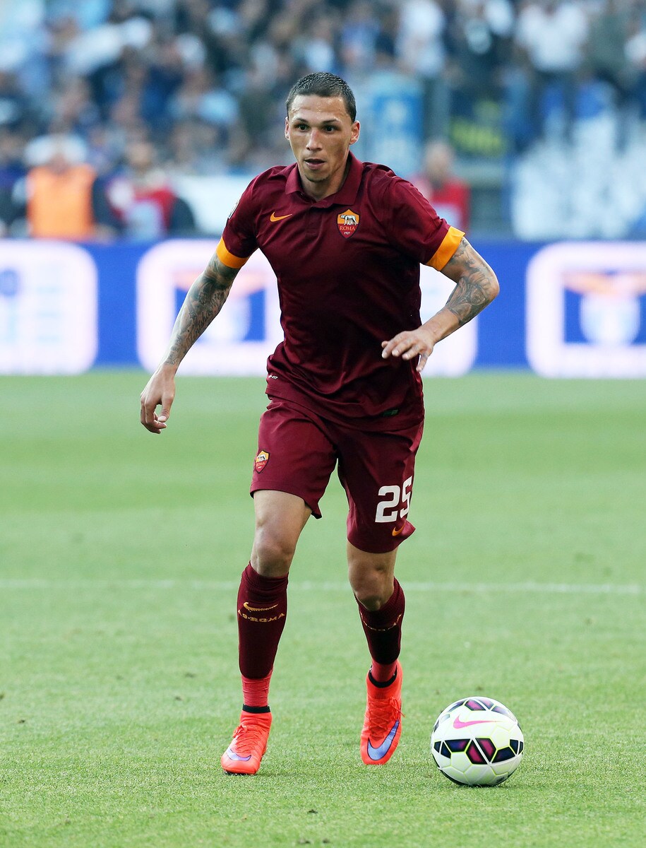Holebas in dubbio: «Penso di restare, ma è presto per dirlo»