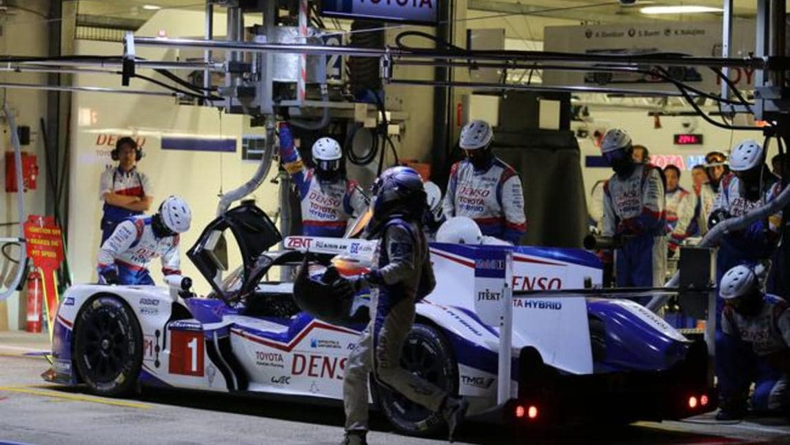 Toyota insegue: foto